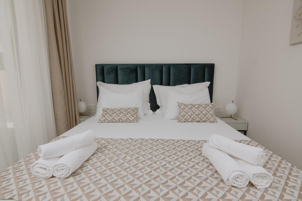 Apartments Adriatic Pearl Trogir Ngoại thất bức ảnh