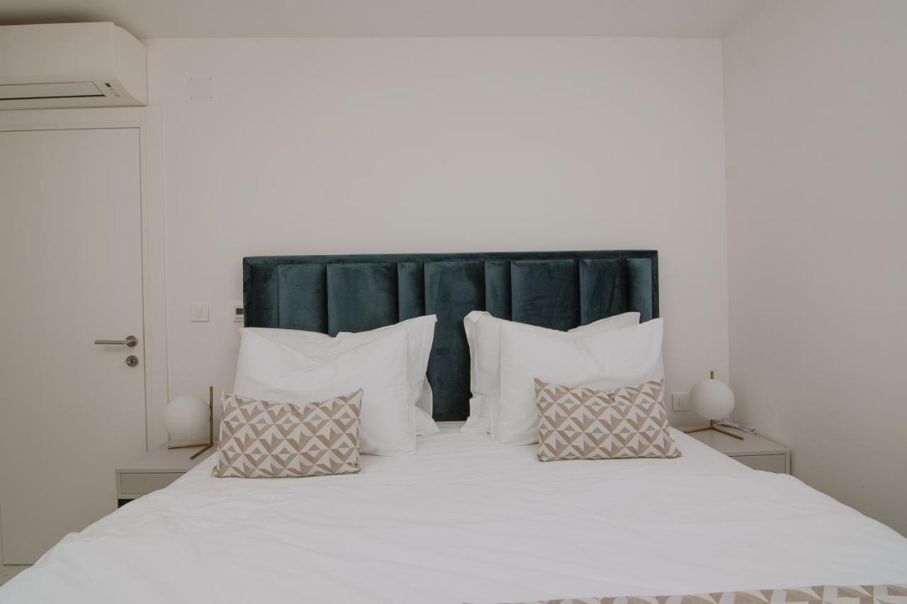 Apartments Adriatic Pearl Trogir Ngoại thất bức ảnh